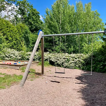Saunalla Ja Ulkoporealtaalla * Espoo